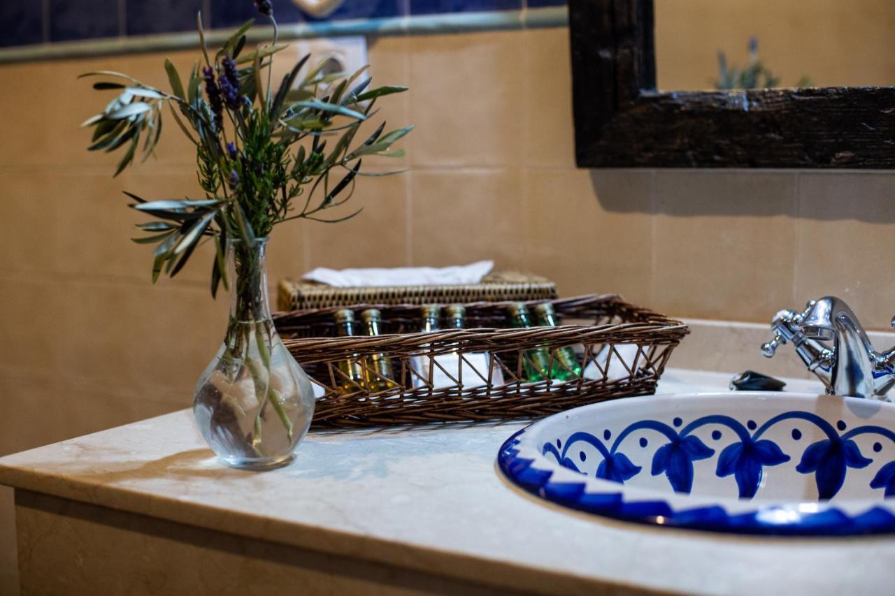 Hotel Fuente Del Sol Antequera Kültér fotó